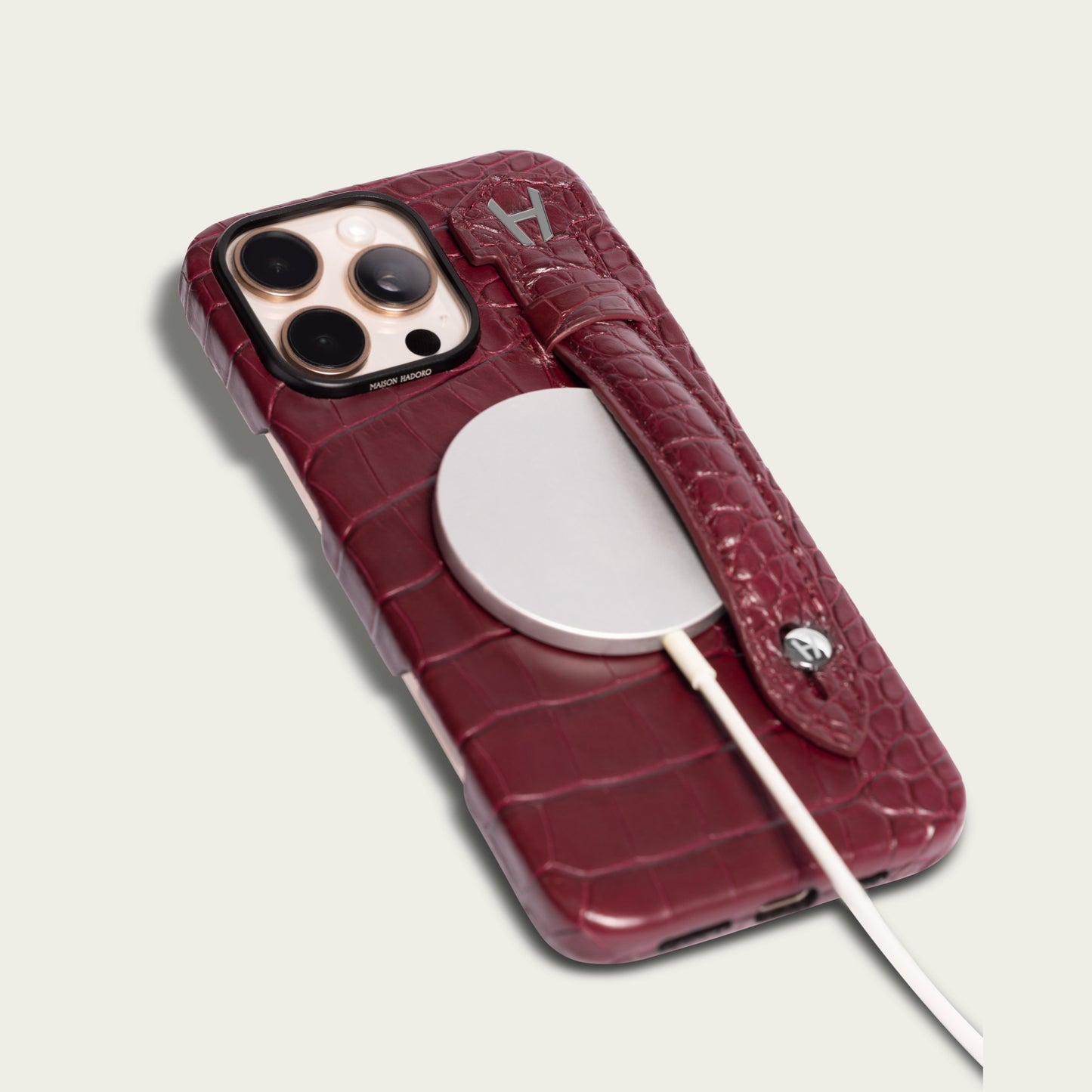 Alligator Back Cover Finger
